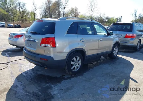 2013 Kia Sorento Lx из США, поврежденный, VIN 5XYKT4A65DG354509